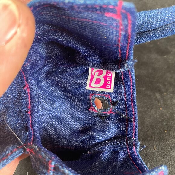 Teresa Barbie, Bilingual Teacher, Talking Teresa Barbie in English and Spanish, - Picture 10 of 10